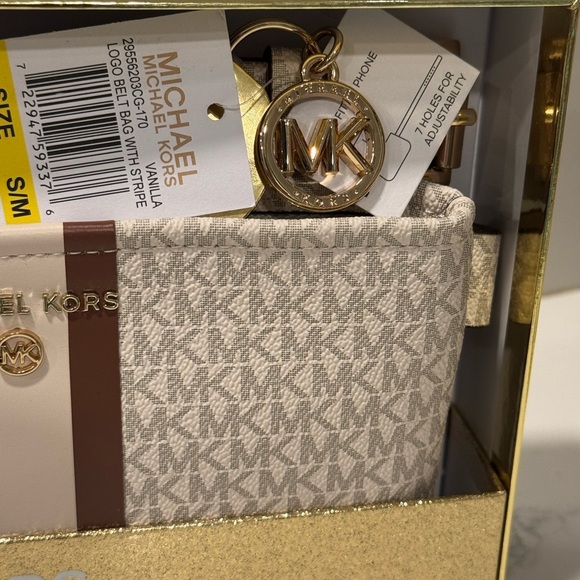 Michael Kors Cream and Brown Belt Bag - Picture 8 of 10